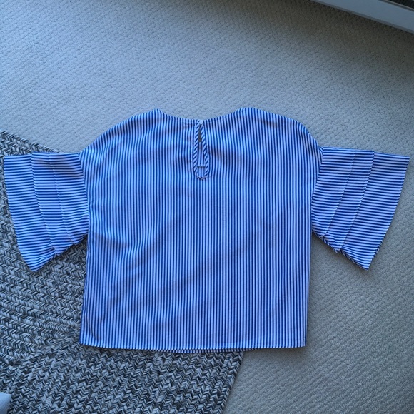 Jacqueline de Yong - Frill Top w/ Tiered Sleeves - Picture 5 of 6